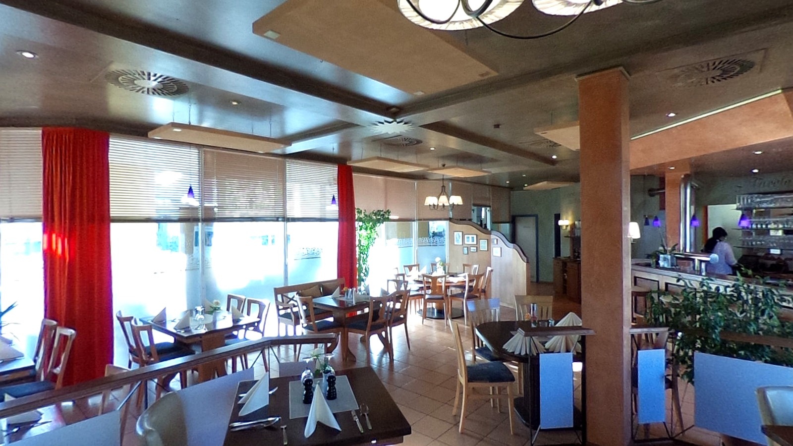 Ambiente im Tavola Grande (360° Rundgang)